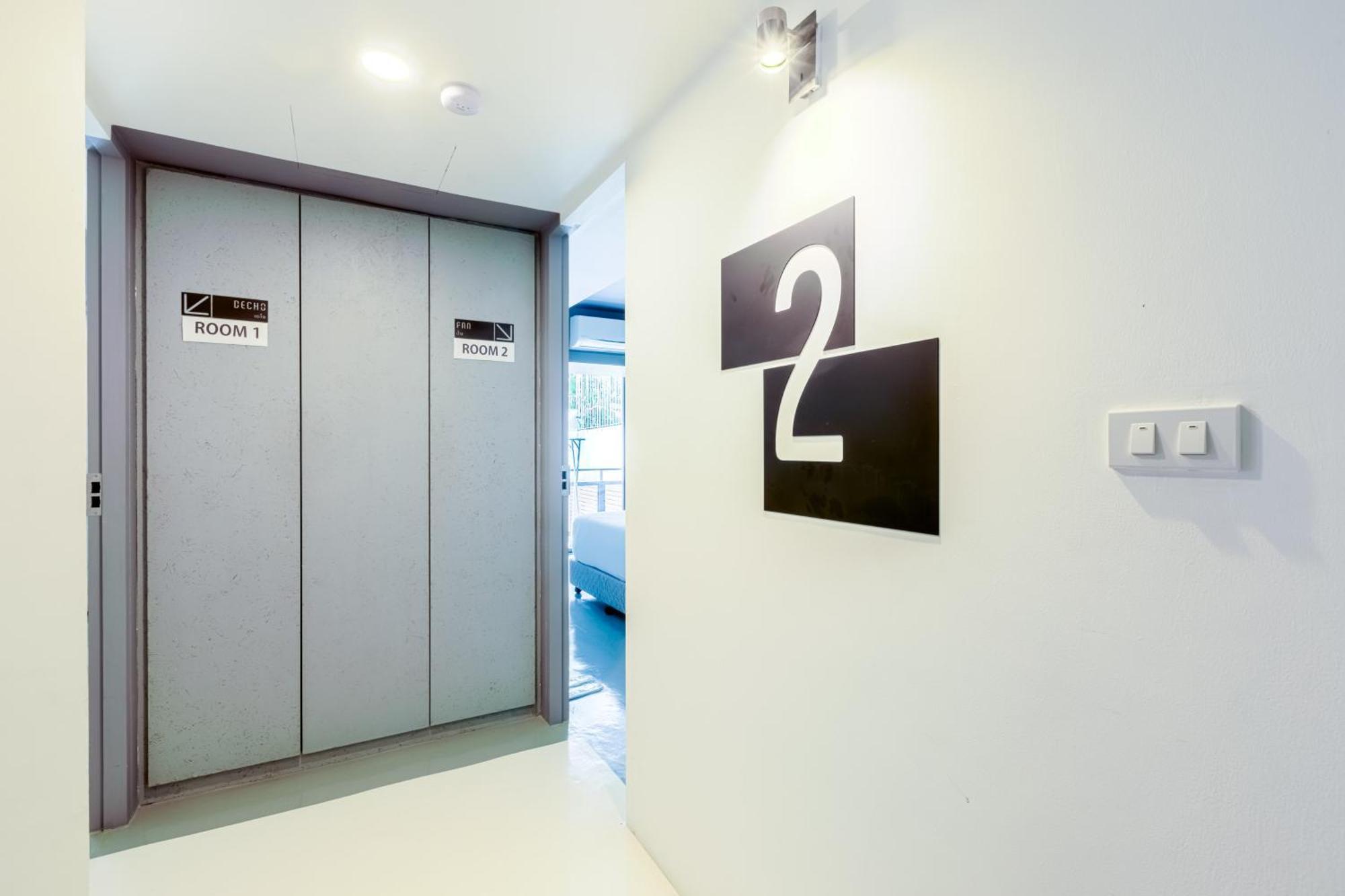 24 Hills Hotel Bangkok Bagian luar foto